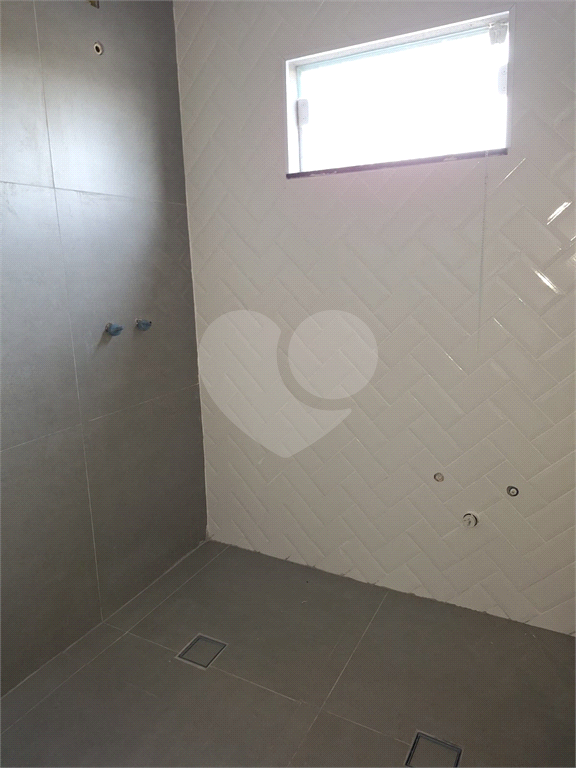 Casa para venda no Condomínio Canadá Village