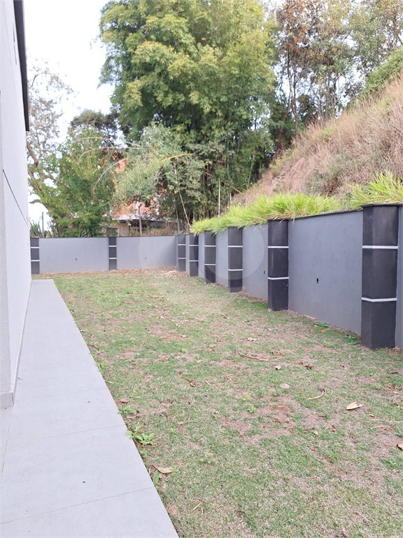 Casa para venda no Condomínio Canadá Village