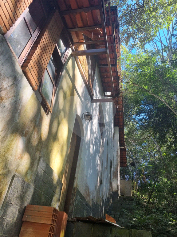 SOBRADO em JUNDIAIZINHO (TERRA PRETA)