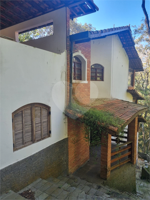 SOBRADO em JUNDIAIZINHO (TERRA PRETA)