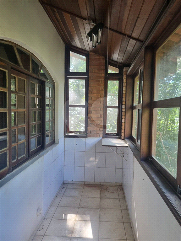 SOBRADO em JUNDIAIZINHO (TERRA PRETA)