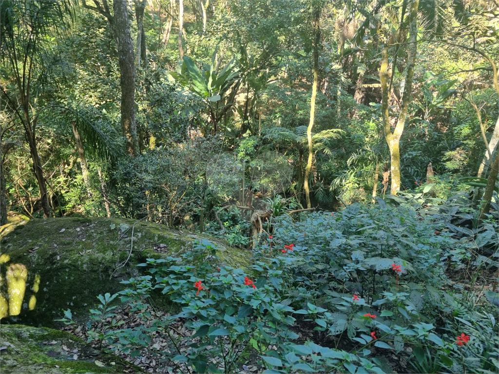 SOBRADO em JUNDIAIZINHO (TERRA PRETA)