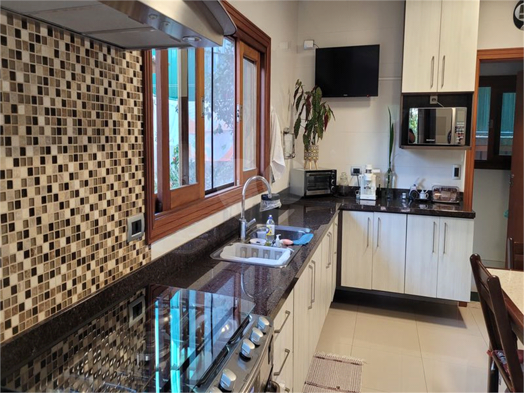 Casa de Condomínio à venda com 4 quartos, 344m² - Foto 7