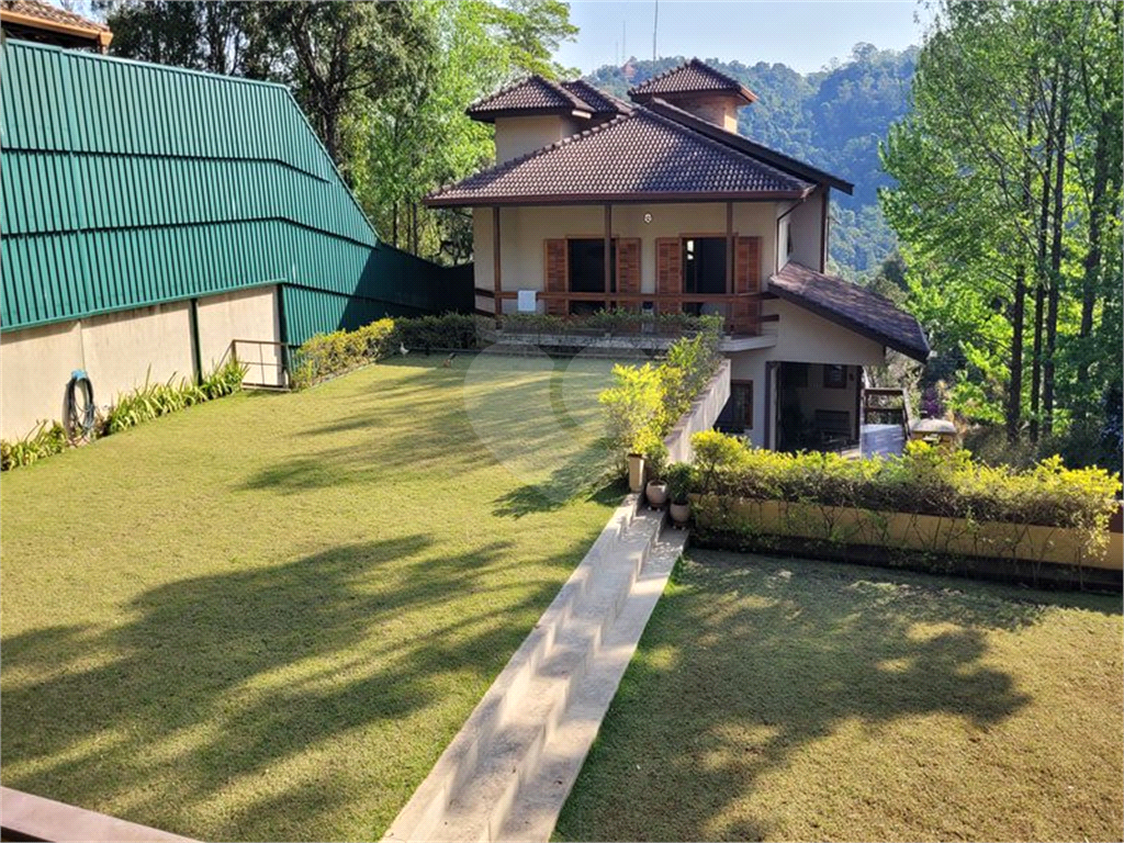 Casa de Condomínio à venda com 4 quartos, 344m² - Foto 23