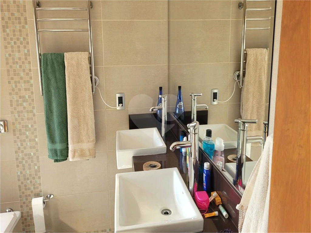 Casa de Condomínio à venda com 4 quartos, 344m² - Foto 18