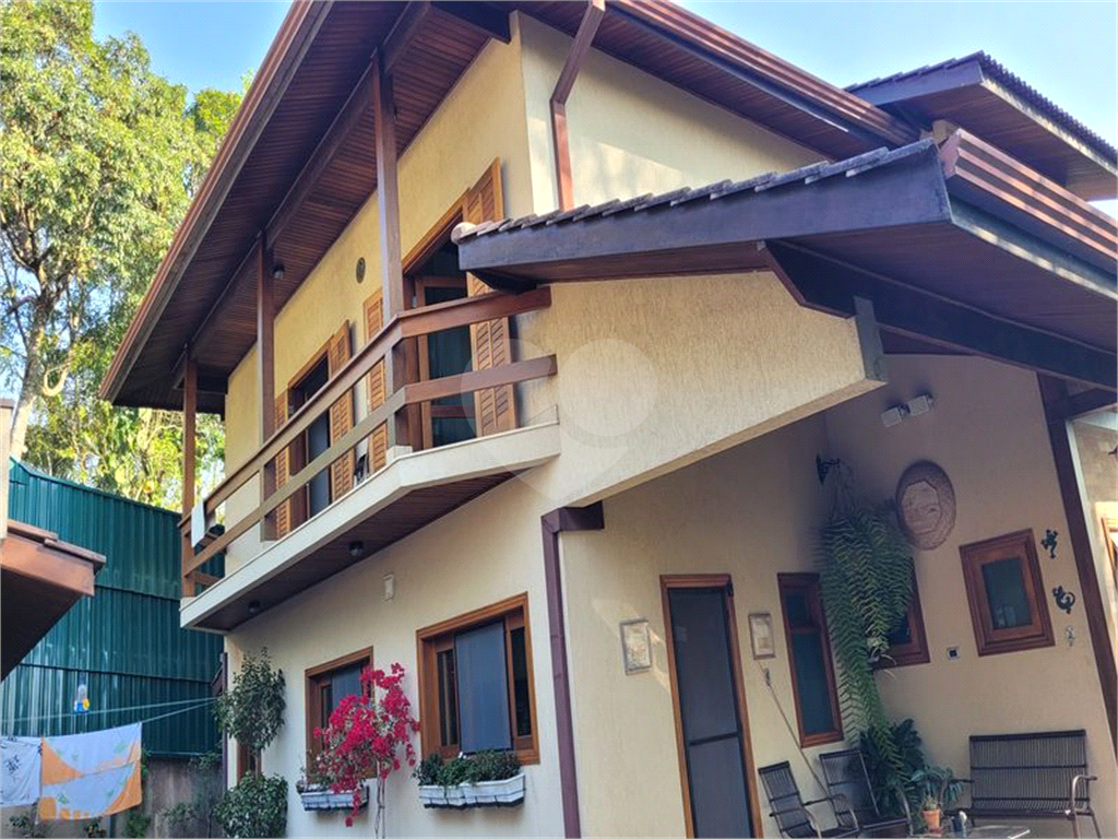 Casa de Condomínio à venda com 4 quartos, 344m² - Foto 29