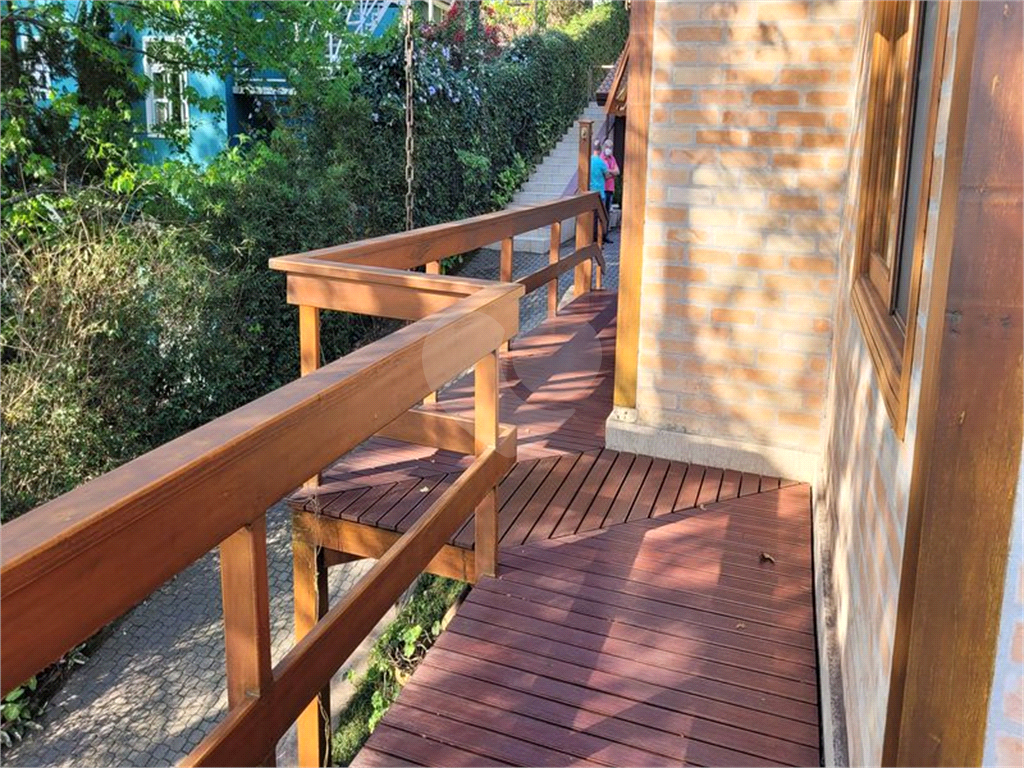 Casa de Condomínio à venda com 4 quartos, 344m² - Foto 41