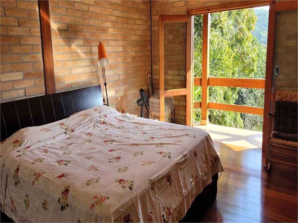 Casa de Condomínio à venda com 4 quartos, 344m² - Foto 12