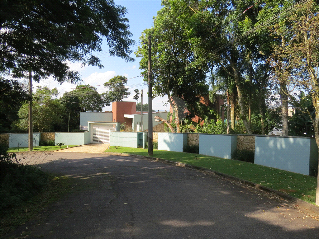 Casa de Condomínio à venda com 3 quartos, 280m² - Foto 2