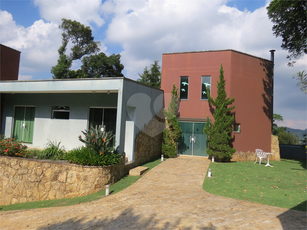 Casa de Condomínio à venda com 3 quartos, 280m² - Foto 3