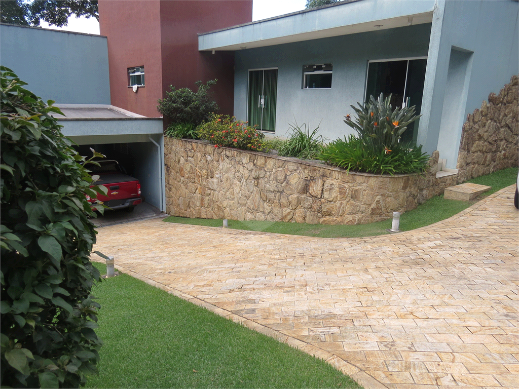 Casa de Condomínio à venda com 3 quartos, 280m² - Foto 5