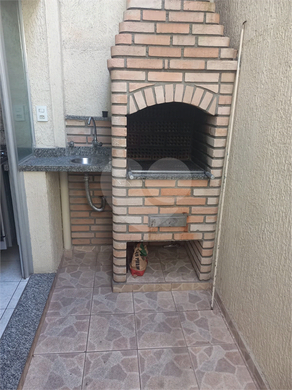 Sobrado em condomínio Fechado 