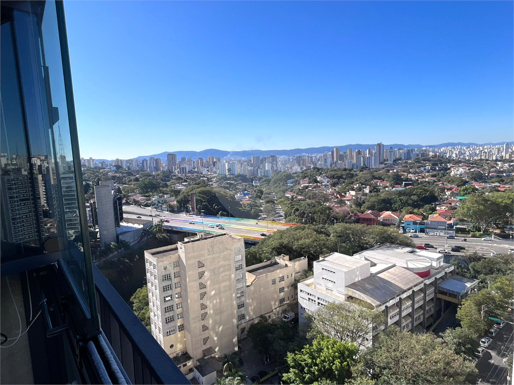 Apartamento 1 quarto em Pinheiros com 70m²