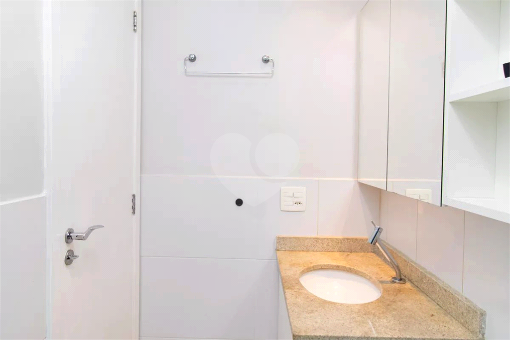 Apartamento à Venda 2 dormitórios sendo 1 suíte com Sacada Gourmet, 60m² – Completo, Moderno e Pronto para Morar!