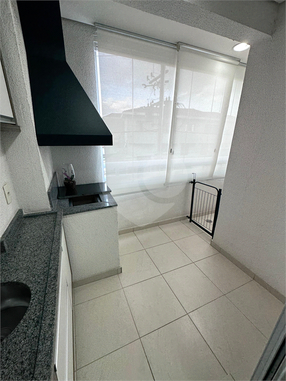 APARTAMENTO em CASA VERDE