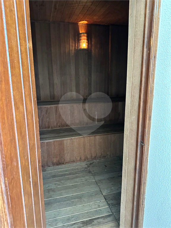 APARTAMENTO em CASA VERDE