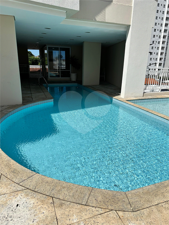 APARTAMENTO em CASA VERDE