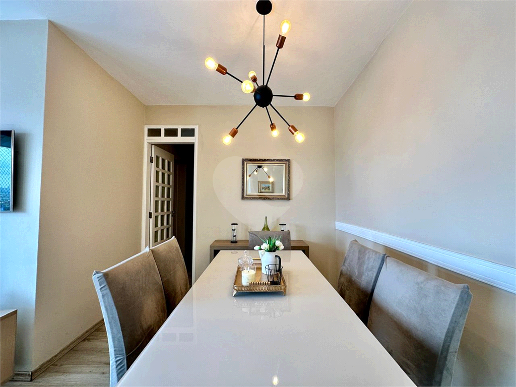 Apartamento à venda com 3 quartos, 82m² - Foto 15