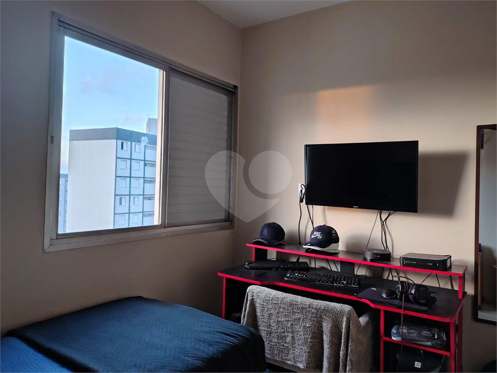 Apartamento à venda com 3 quartos, 82m² - Foto 29