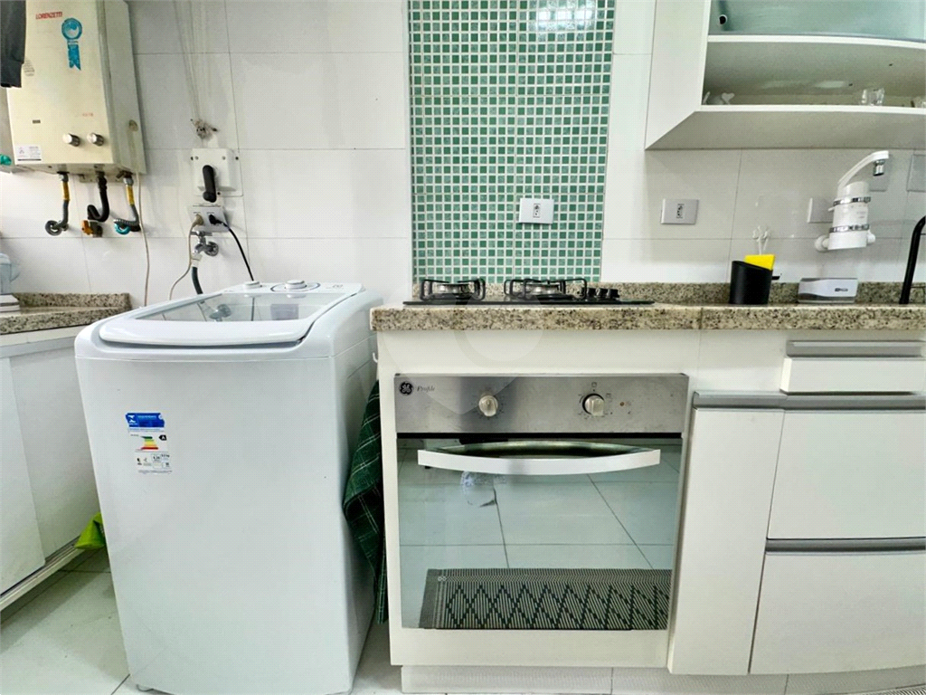 Apartamento à venda com 3 quartos, 82m² - Foto 13