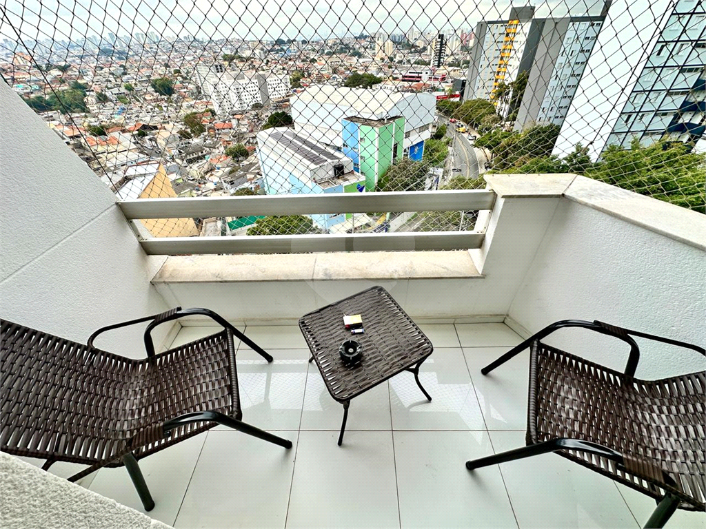 Apartamento à venda com 3 quartos, 82m² - Foto 17