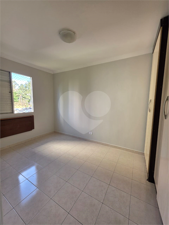 APARTAMENTO em HORTO