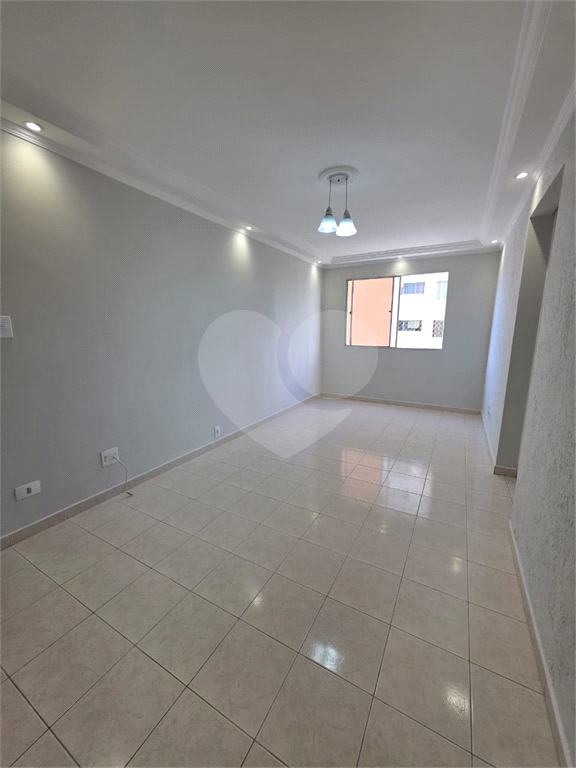 APARTAMENTO em HORTO