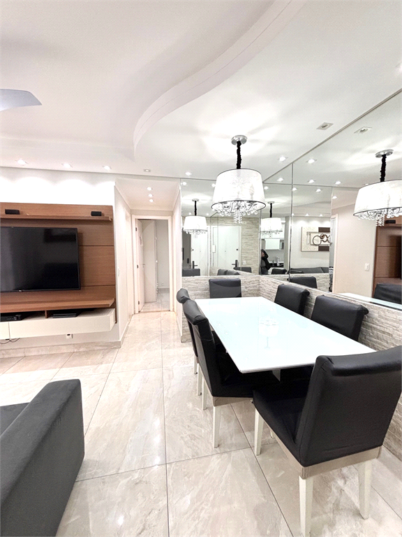 Apartamento na Vila Augusta com 2 dormitórios (1 suíte)