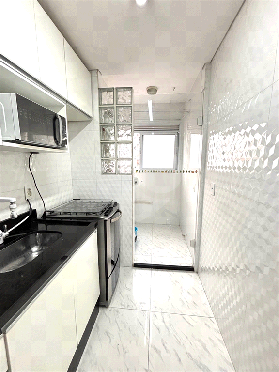 Apartamento na Vila Augusta com 2 dormitórios (1 suíte)