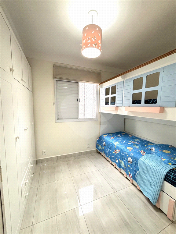 Apartamento na Vila Augusta com 2 dormitórios (1 suíte)