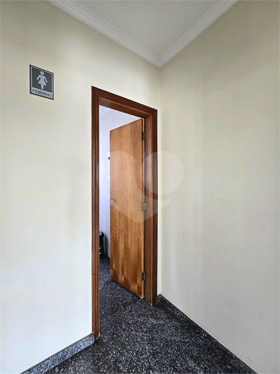 Apartamento para venda e locação com 2 quartos 1 vaga no Gonzaga Santos - SP 