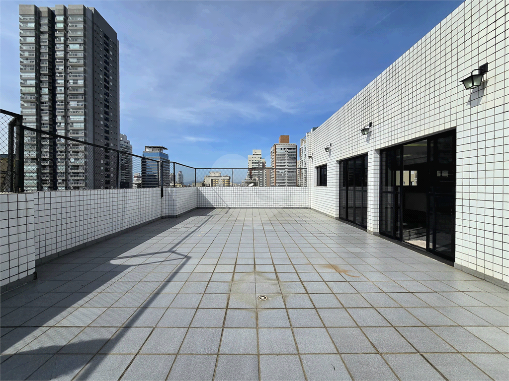 Apartamento para venda e locação com 2 quartos 1 vaga no Gonzaga Santos - SP 