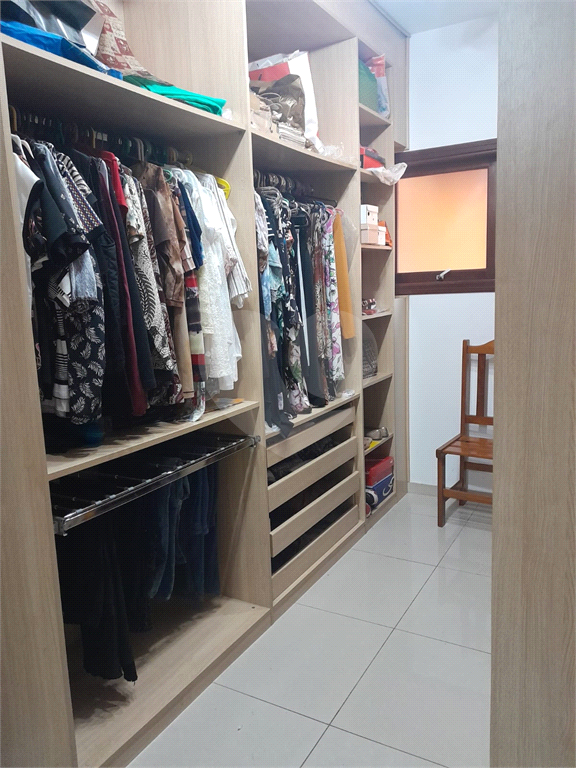 Casa de Condomínio à venda com 5 quartos, 375m² - Foto 37