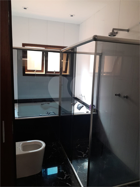 Casa de Condomínio à venda com 5 quartos, 375m² - Foto 43