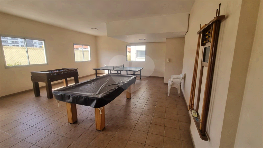 APARTAMENTO em CASA VERDE