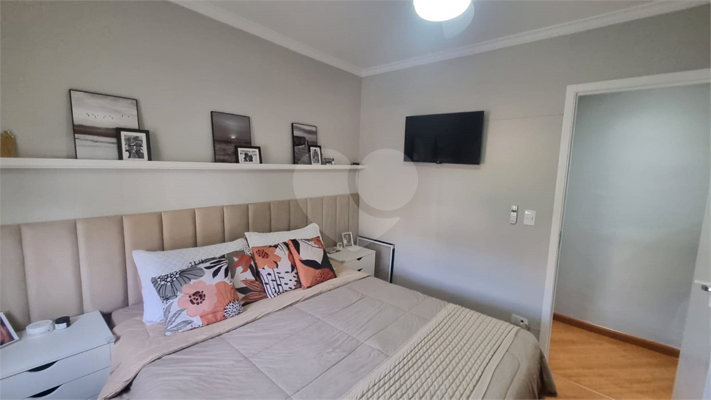 APARTAMENTO em CASA VERDE