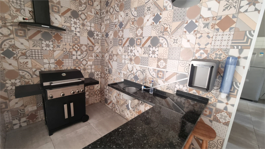 APARTAMENTO em CASA VERDE