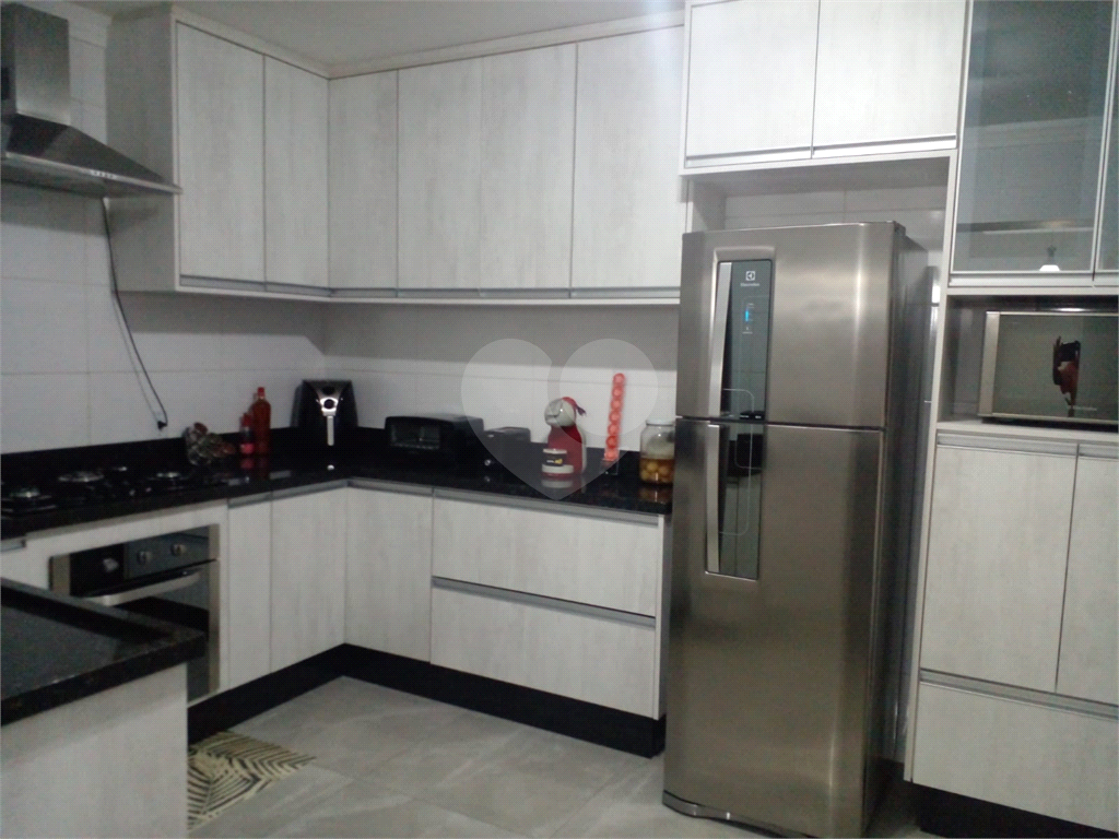 Casa à venda com 3 quartos, 255m² - Foto 20