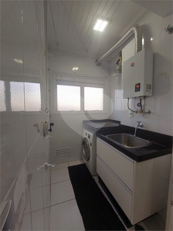 Apartamento de 70m² | 2 dormitórios (1 Suíte), Varanda e Lazer Completo em Condomínio Clube