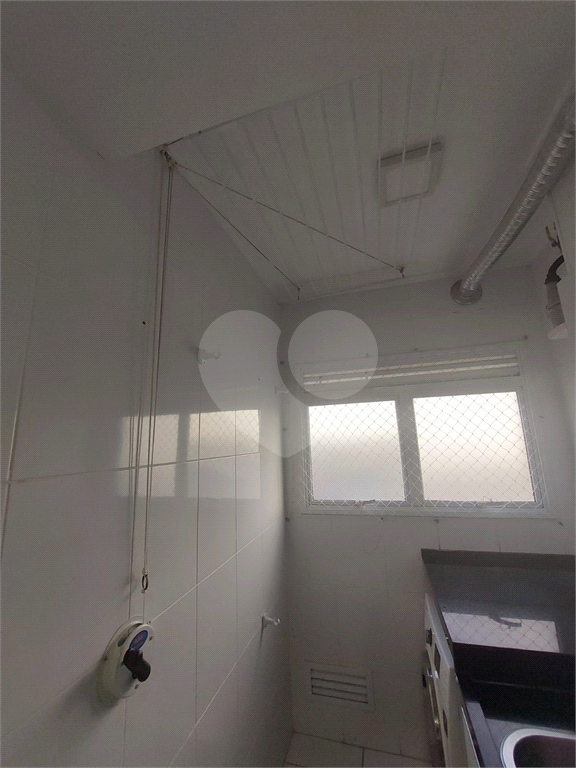 Apartamento de 70m² | 2 dormitórios (1 Suíte), Varanda e Lazer Completo em Condomínio Clube