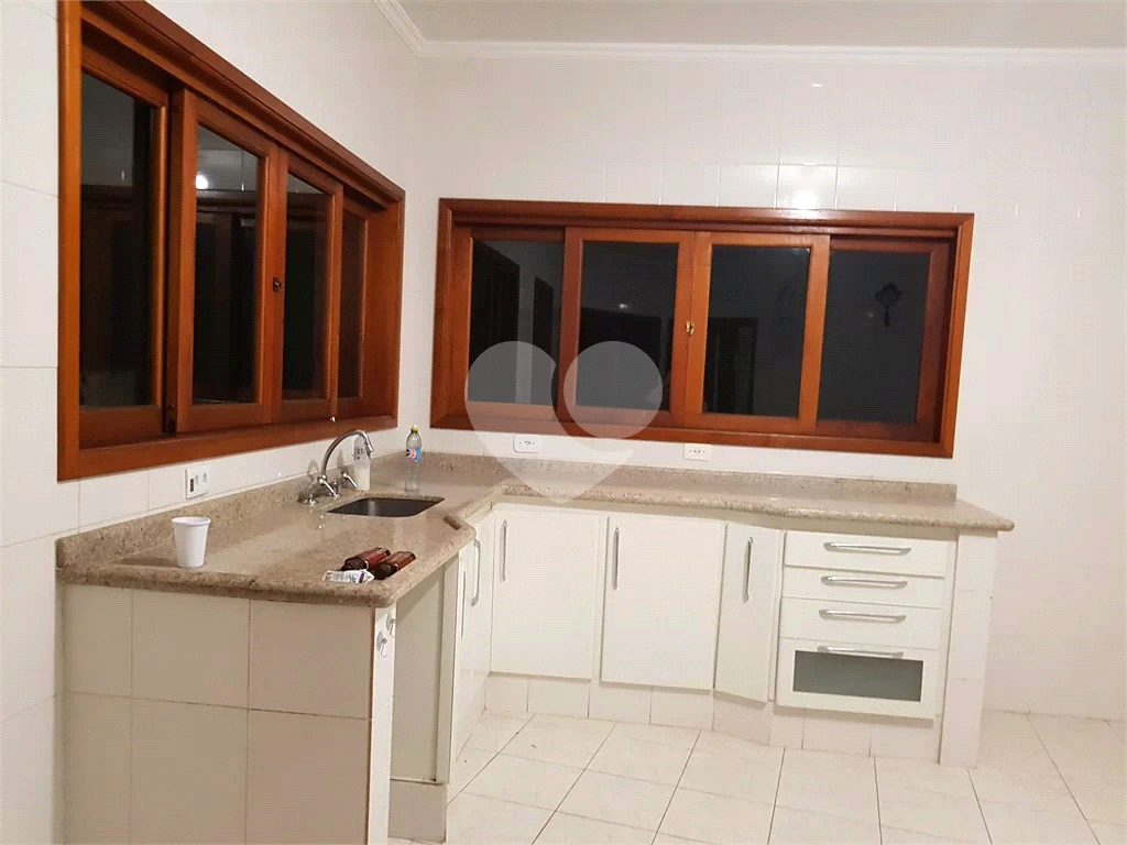 Casa de Condomínio à venda com 4 quartos, 398m² - Foto 11