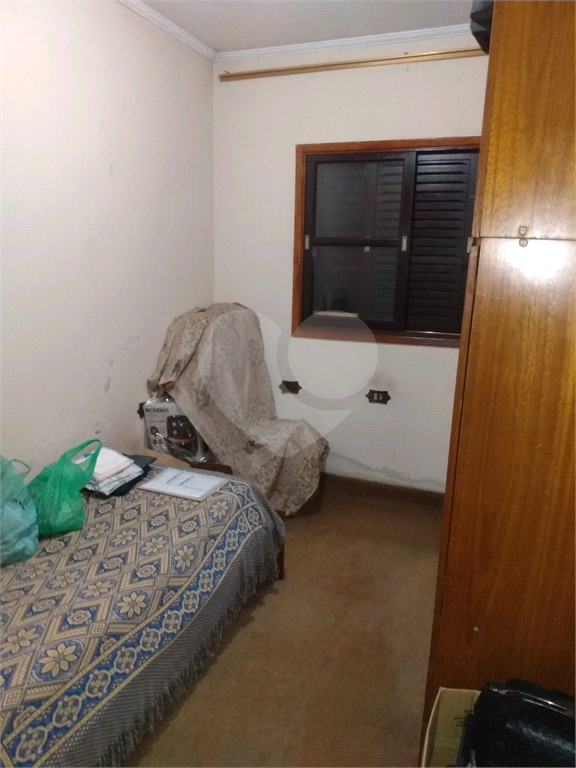 Casa térrea na região da Água Fria