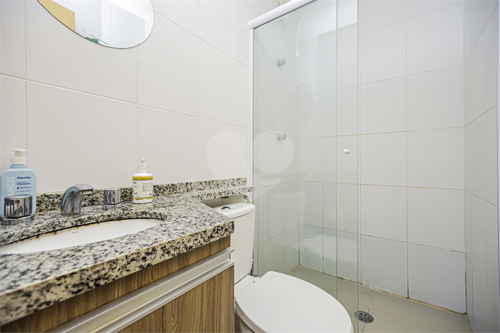 APARTAMENTO em CENTRO