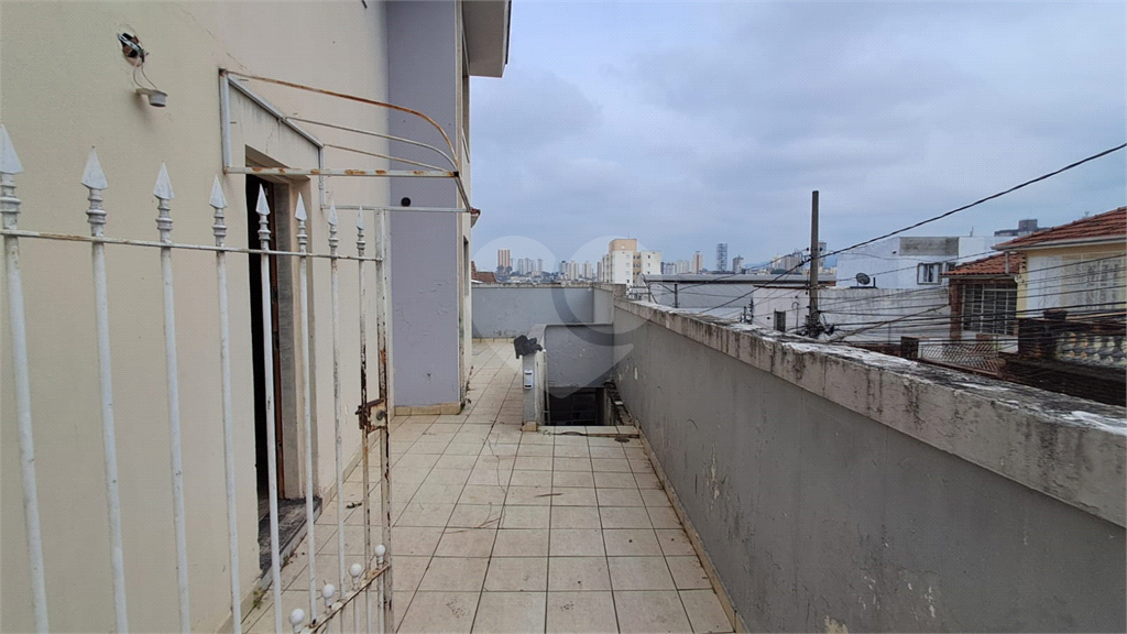 Sobrado à Venda | 150 m² | 3 dormitórios | 6 vagas na Água Fria!