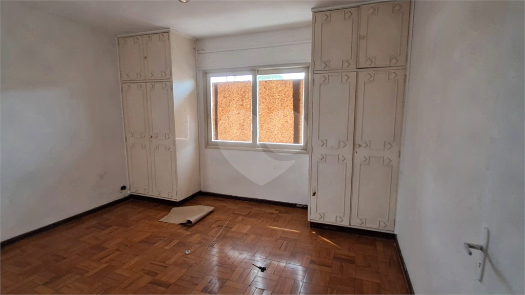 Sobrado à Venda | 150 m² | 3 dormitórios | 6 vagas na Água Fria!