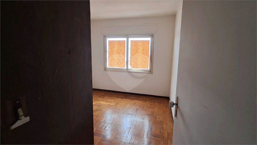 Sobrado à Venda | 150 m² | 3 dormitórios | 6 vagas na Água Fria!