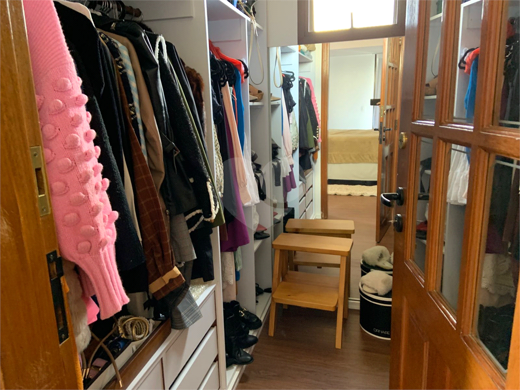 APARTAMENTO em REAL PARQUE