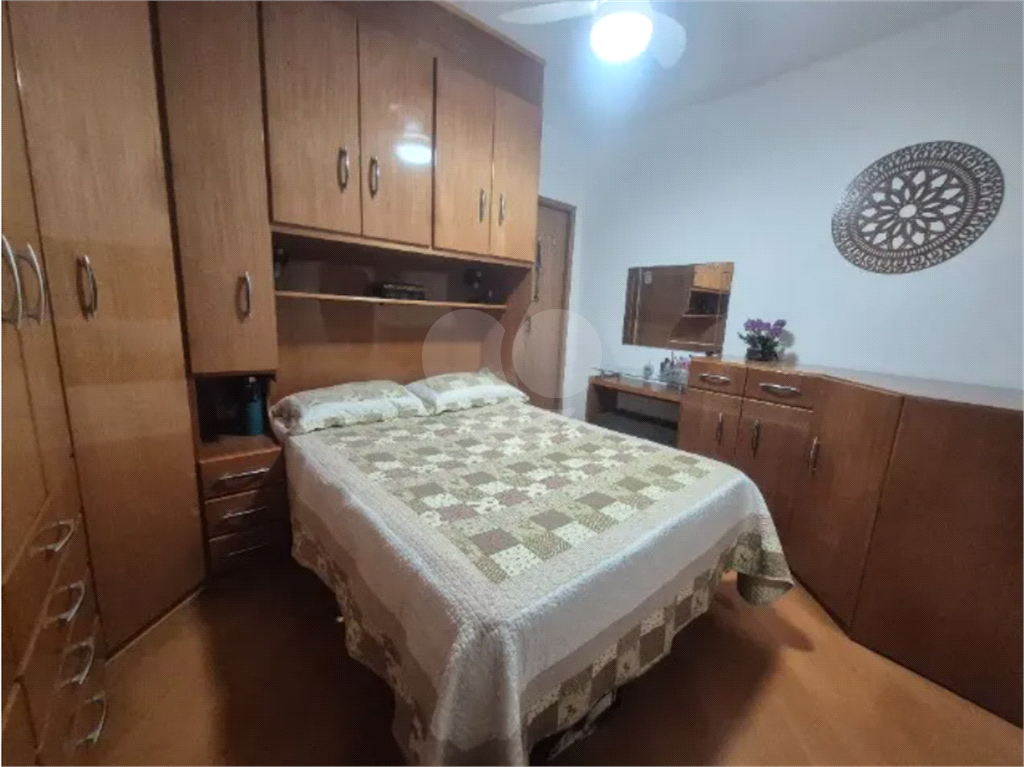 Apartamento 2 Dorm. Av. Profa. Virgilia Rodrigues A. C. Pinto, Jd Leonor Mendes de Barros
Apartamento térreo com 2 dormitórios, 65m², no melhor bloco do condomínio - Pronto para financiar!