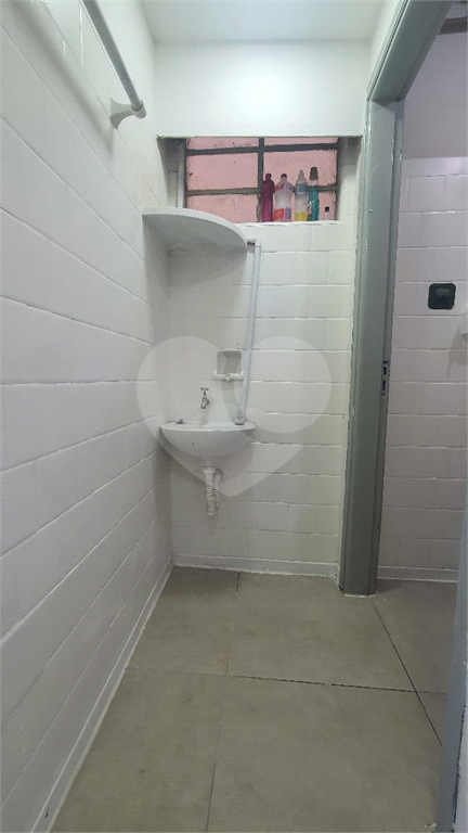 Loja-Salão para alugar com 1 quarto, 41m² - Foto 18