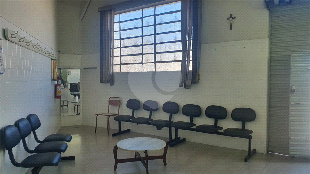 Loja-Salão para alugar com 1 quarto, 41m² - Foto 16